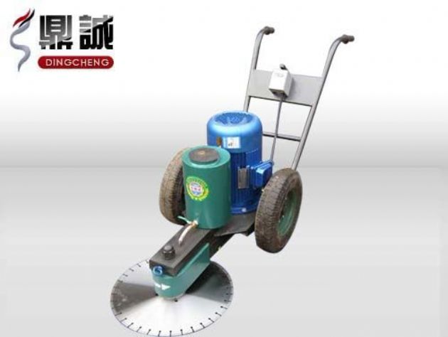 點(diǎn)擊查看詳細(xì)信息<br>標(biāo)題：手推式切樁機(jī) 閱讀次數(shù)：13270