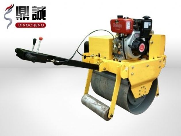 點(diǎn)擊查看詳細(xì)信息<br>標(biāo)題：重型手扶式單鋼輪壓路機(jī) 閱讀次數(shù)：13157