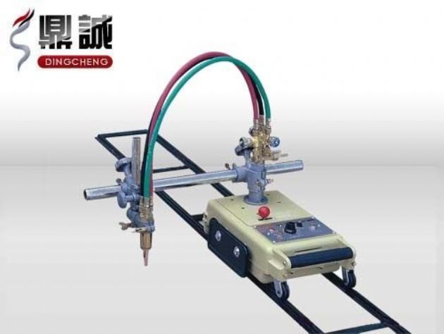 點(diǎn)擊查看詳細(xì)信息<br>標(biāo)題：半自動(dòng)火焰切割機(jī) 閱讀次數(shù)：4425